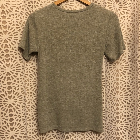 June & Hudson Gray Knot Short Sleeve T Shirt - Picture 5 of 6